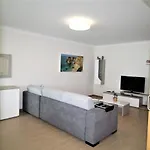 T2 Luxury Rocha Prime Apartment *