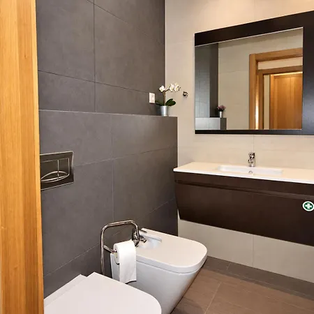 T2 Luxury Rocha Prime